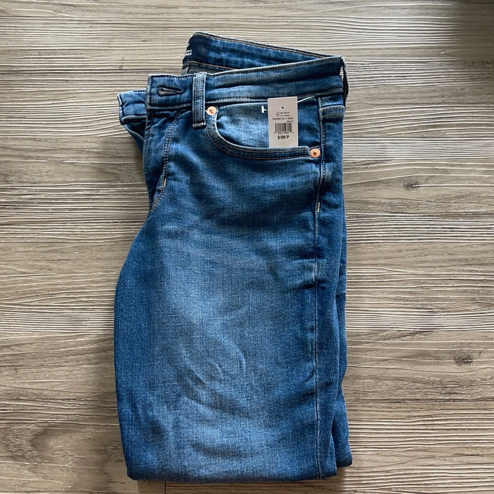 NWT Gap Skimmer Jeans